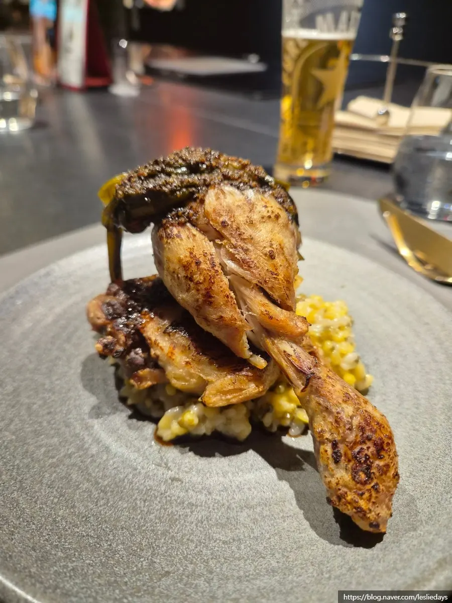 The main braised chicken leg dish over mung bean and glutinous rice