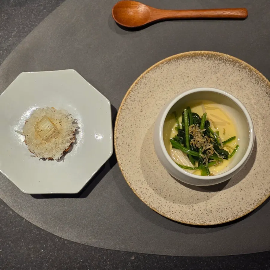 The Shinan green onion tart plate, MUSEO's first course