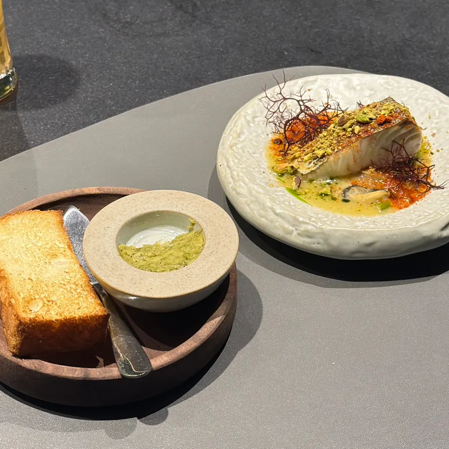 Wando kelp soy butter with brioche