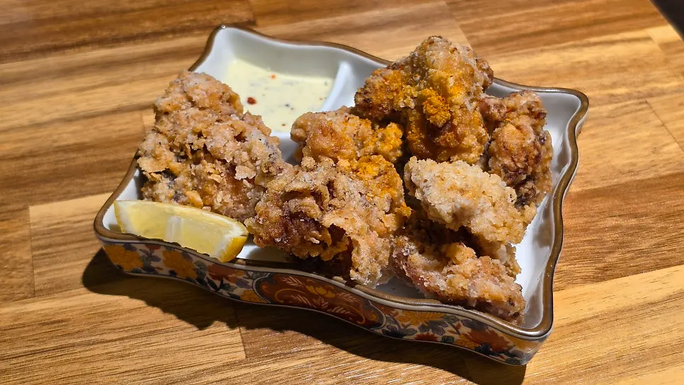 Plate of Mentsuru's chicken karaage