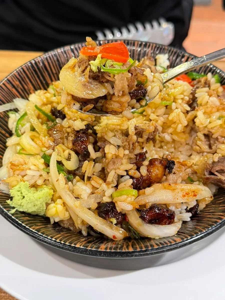 Hormone-don mixed together with wasabi on top