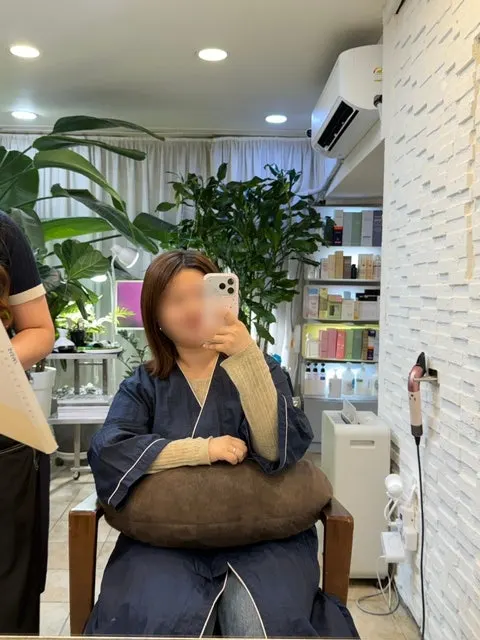 염색 전 자란 뿌리 모발