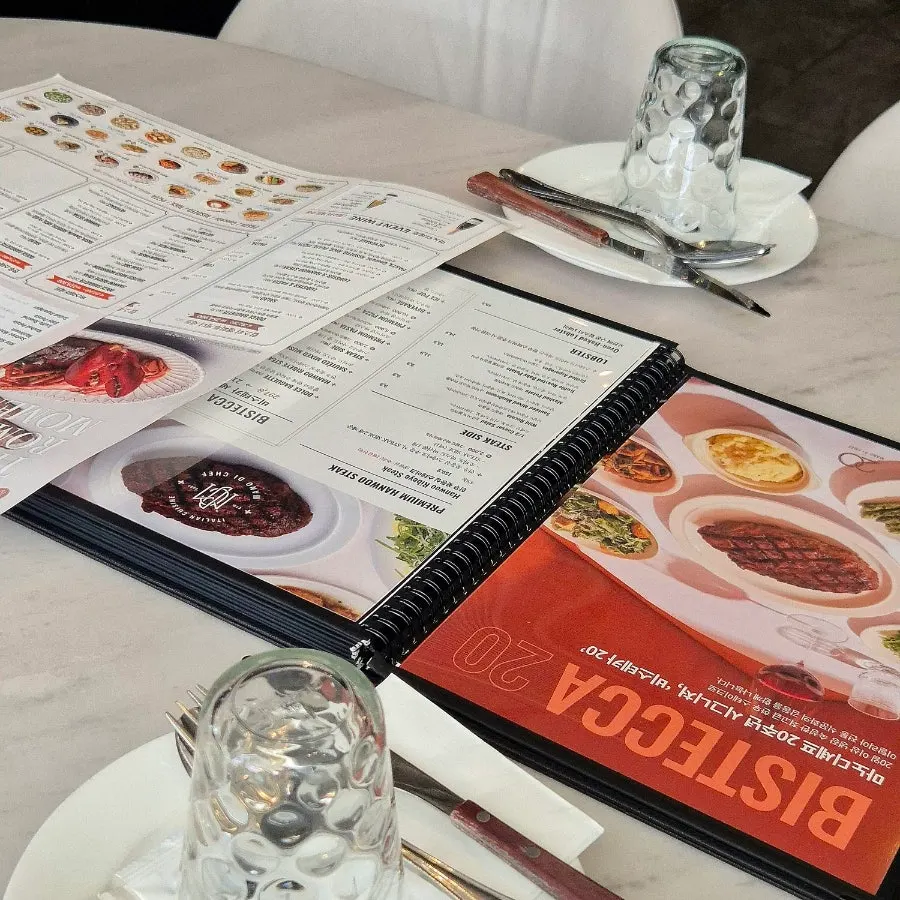 Spacious table area at Mano di Chef Myeongdong Branch
