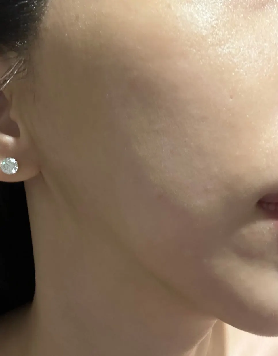 Checking the smoother skin texture