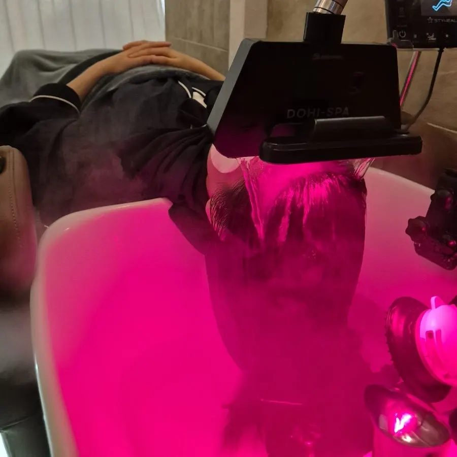 Scalp being thoroughly washed during the head spa