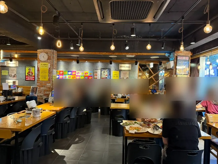 Seating inside Miss Jokbal Myeongdong Branch