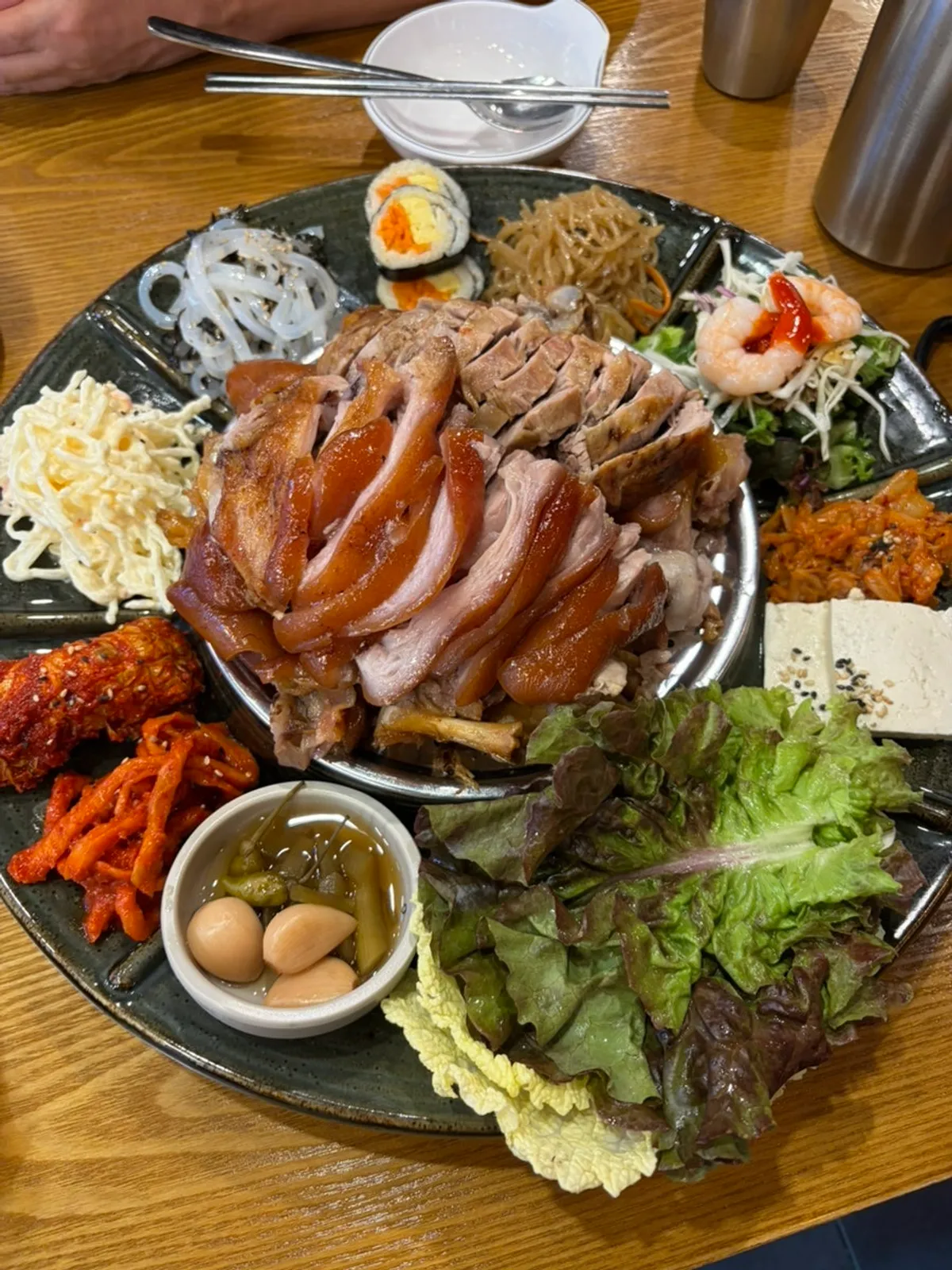 새우젓 쌈장 마라장 세 가지 소스