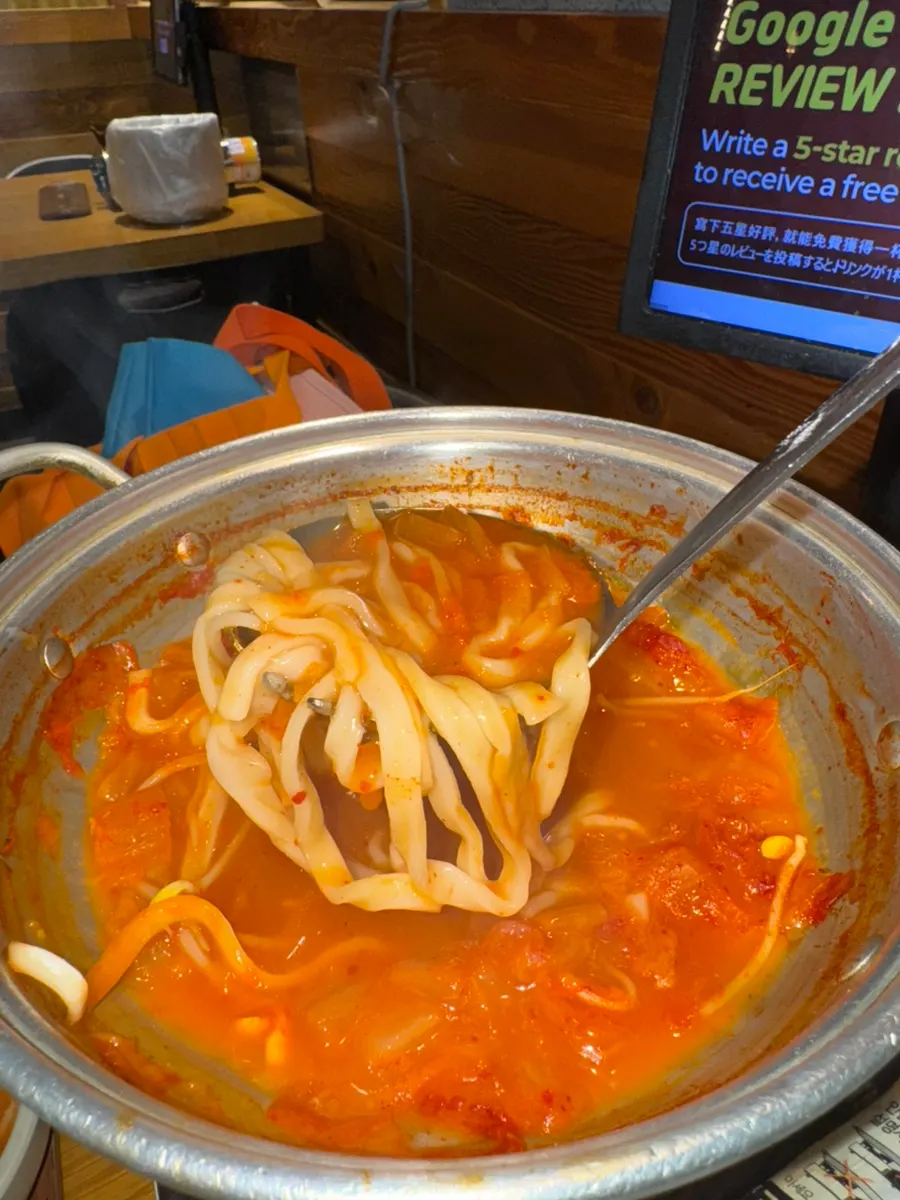 Jokbal bone with meat still attached and remaining dish