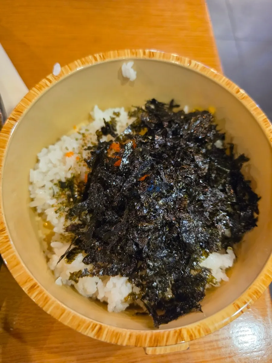 미쓰족발 김치칼국수 한 그릇