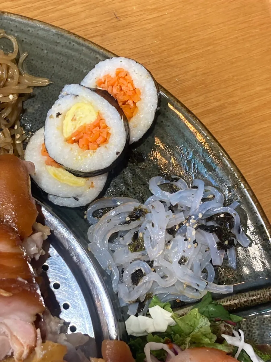 황제족발 사이드 두부김치