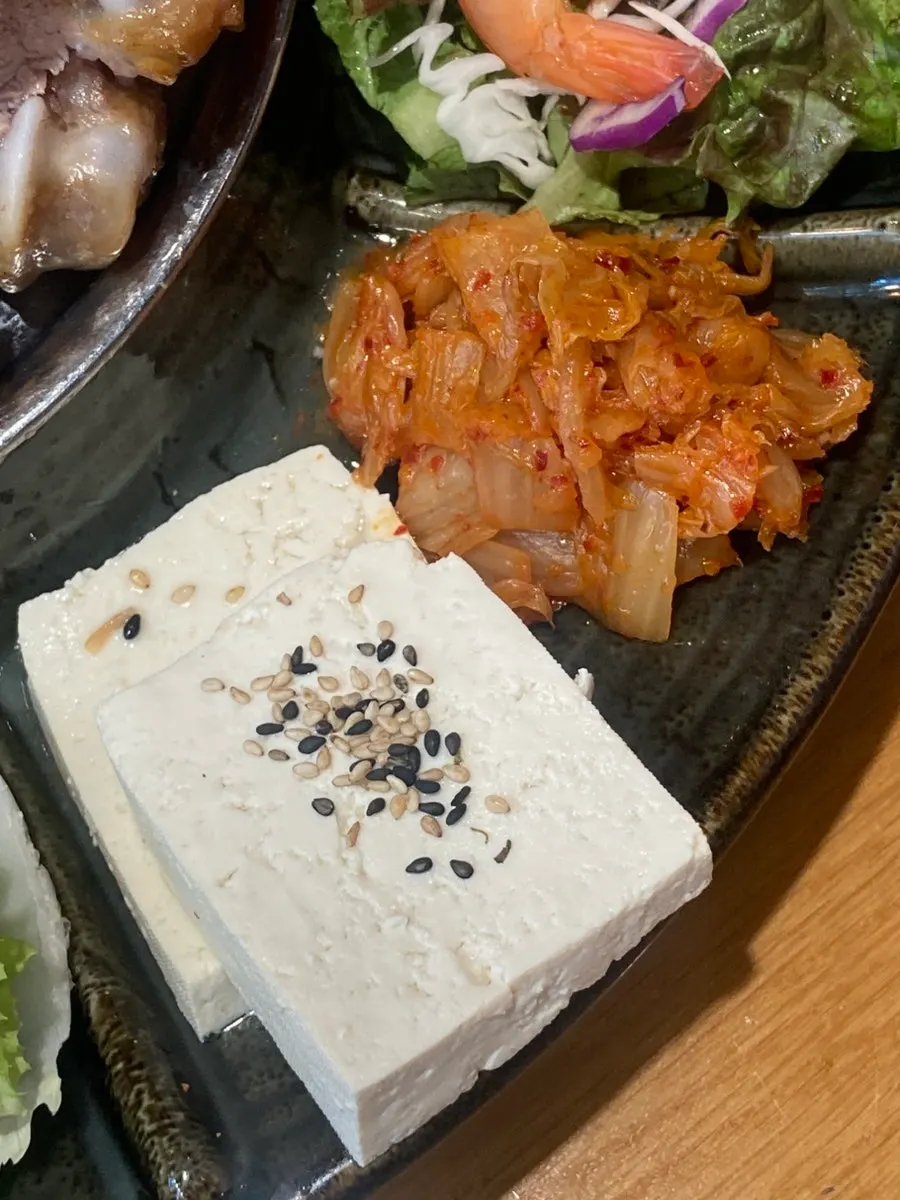 황제족발 사이드 새우샐러드