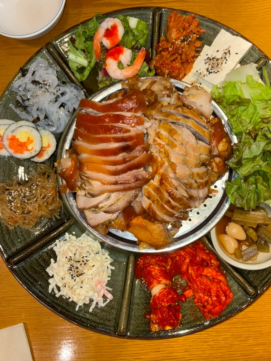 미쓰족발 시그니처 황제족발 한 상
