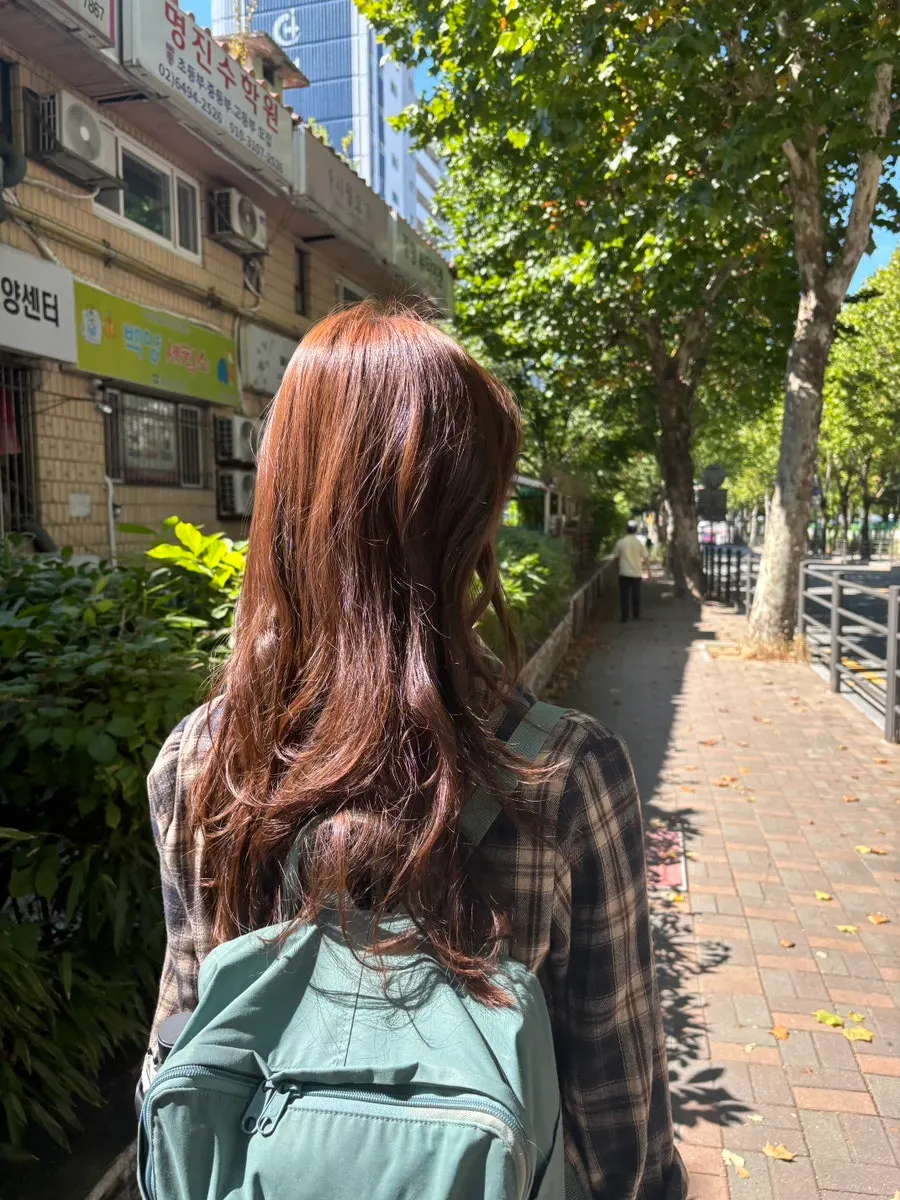 마무리 드라이까지 끝낸 헤어 스타일