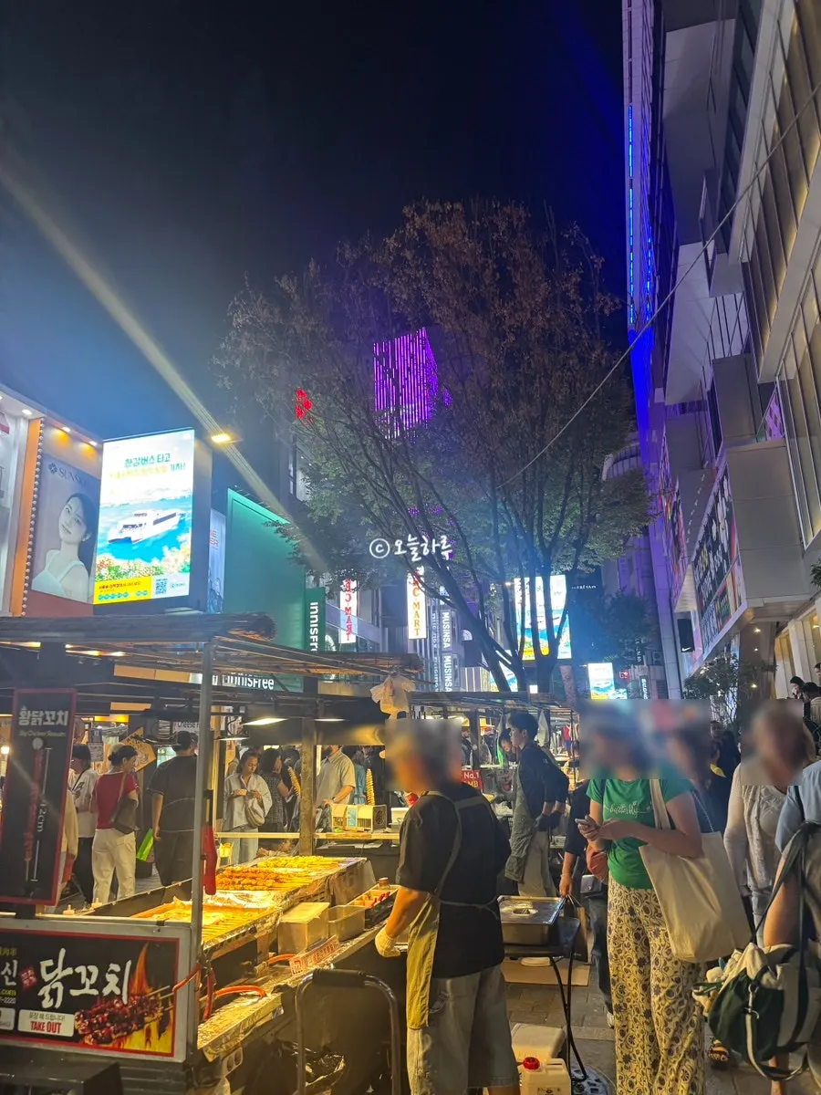 백옥 명동 방문 기록 사진