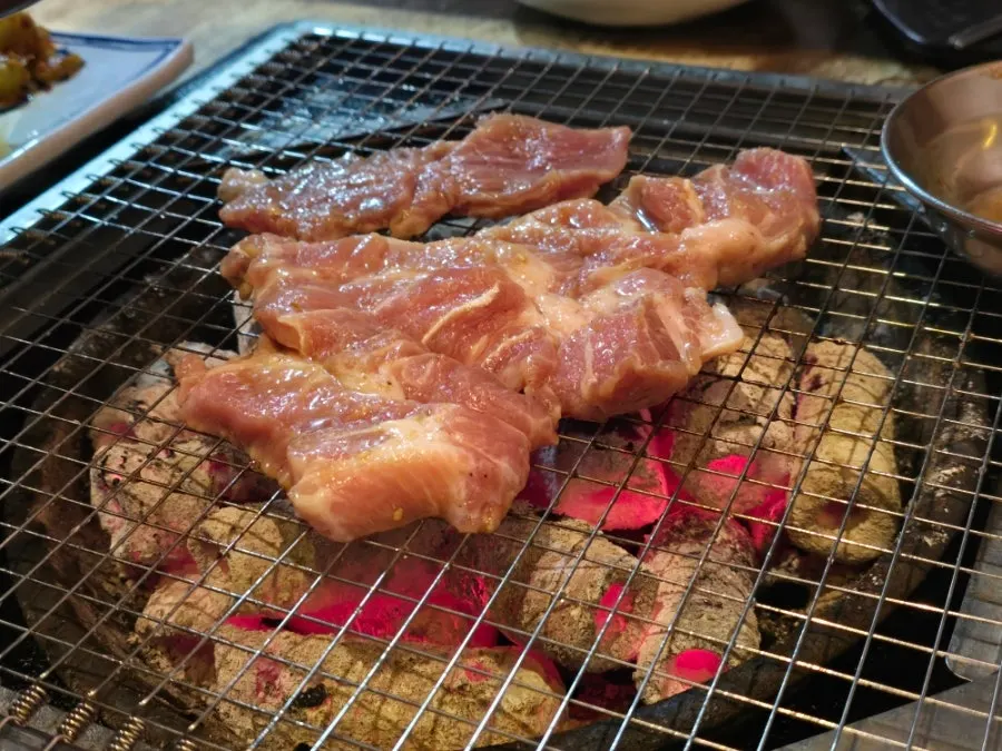 육통령 명동본점 갈비 1인분 상차림
