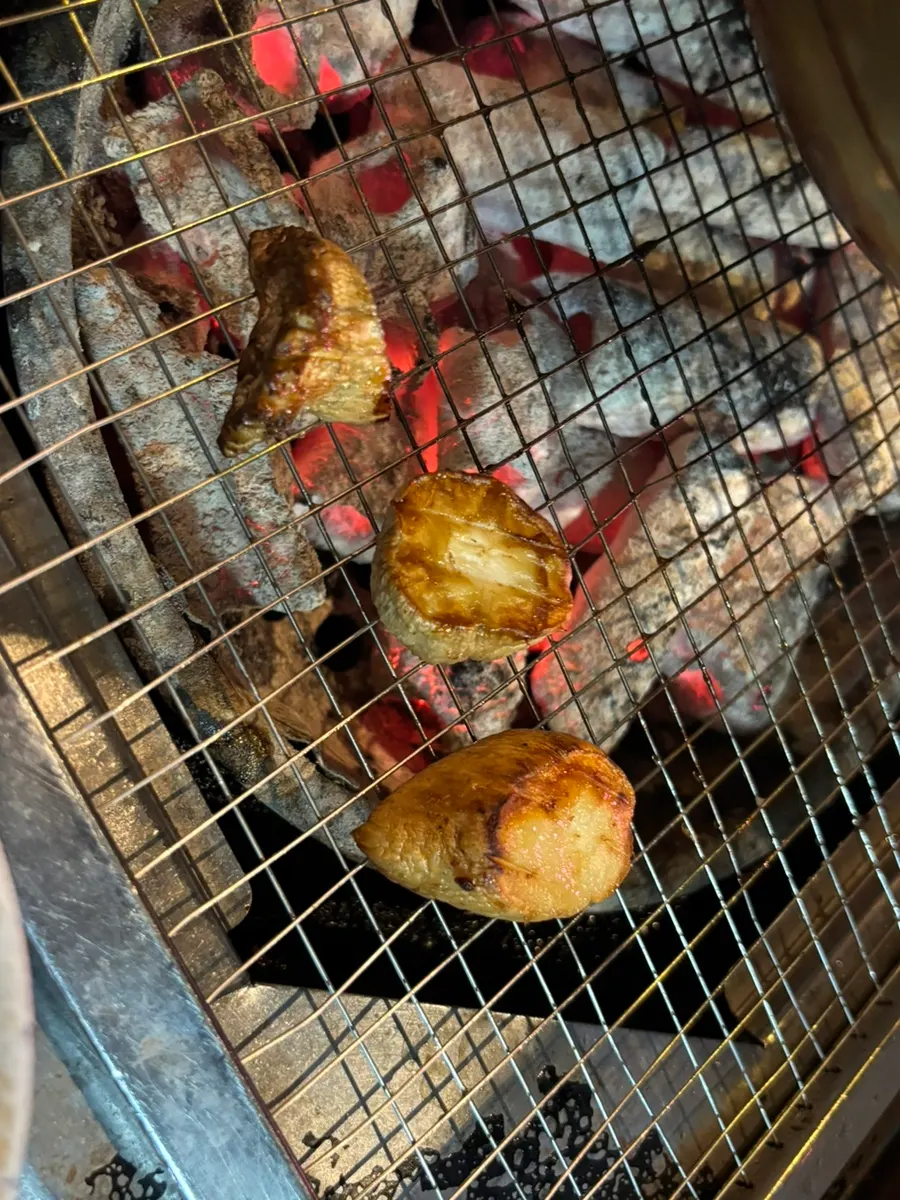 오래 구워 쫀득해진 버섯