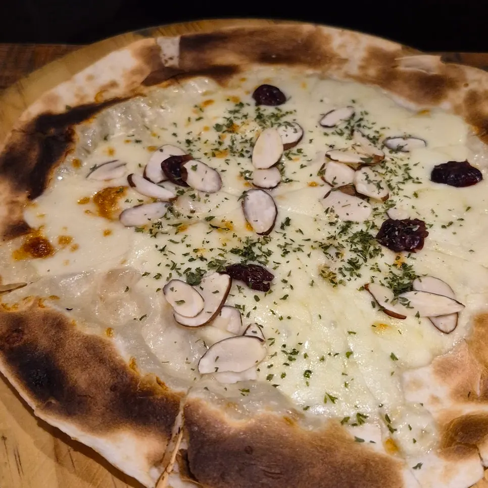 Hwaduk pizza ordered as a side dish