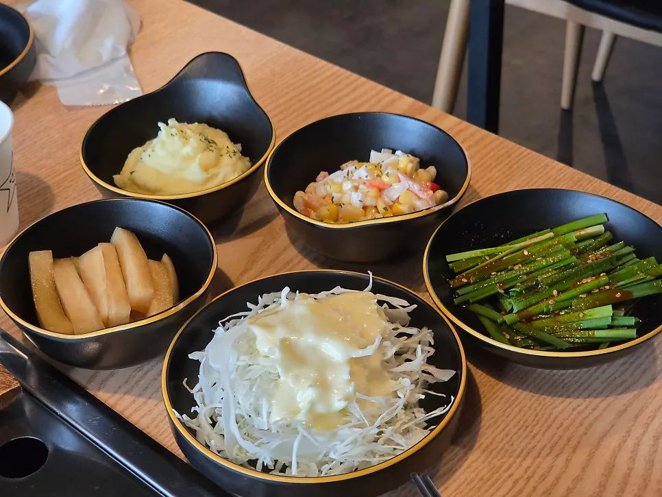 매콤한 맛 해물뼈찜
