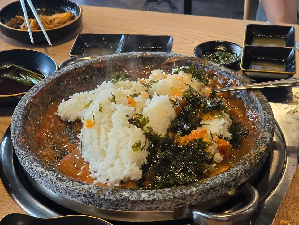 돌판 볶음밥 추가 주문