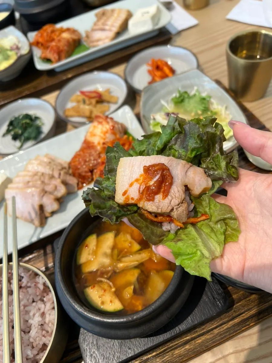 Moist, tender bossam pork from Myeongji Cheotjip