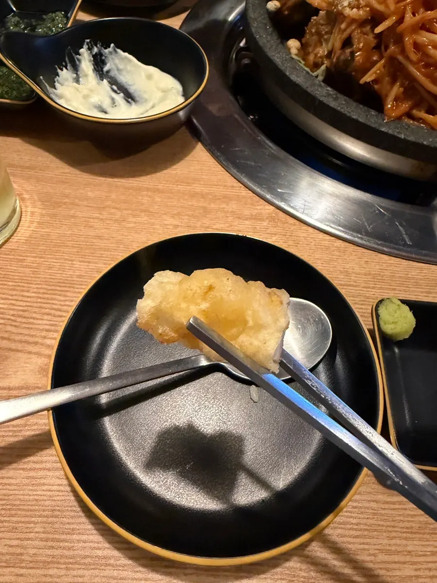 Seafood selection in hot stone seafood pork bone jjim