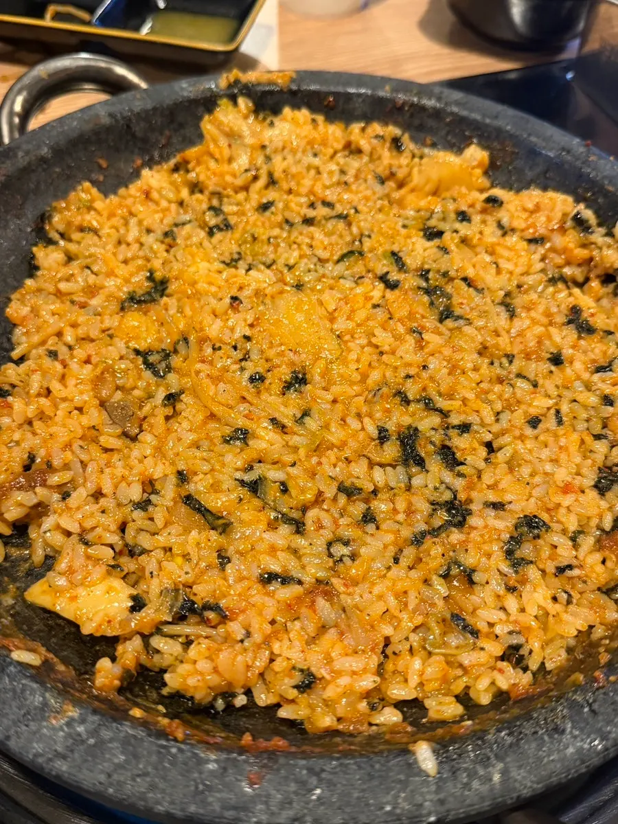 Hot stone fried rice and scorched rice