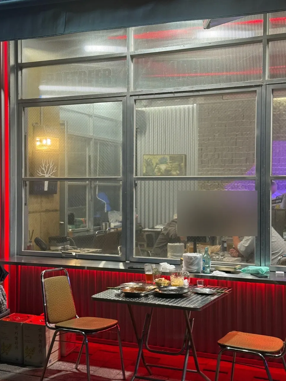 Area around the entrance of Deultong Beer Myeongji International Branch