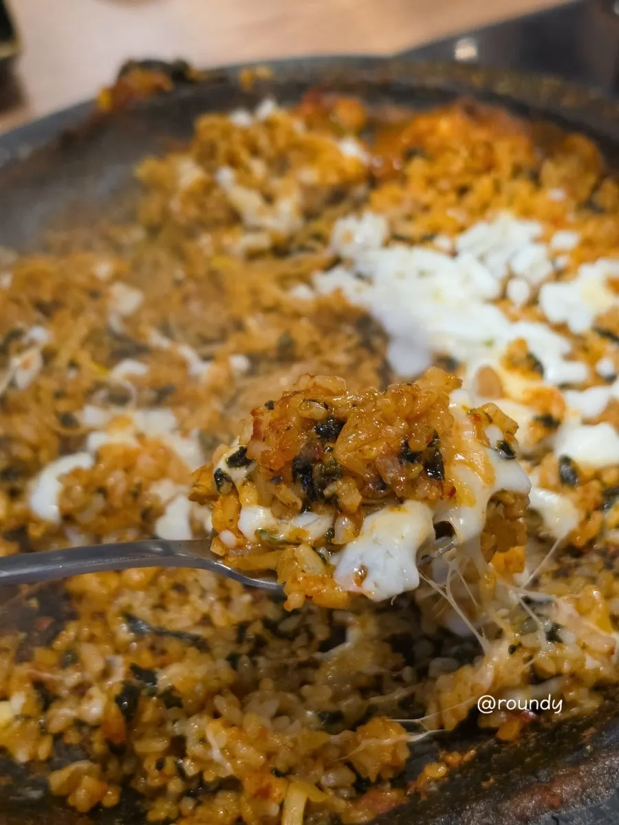 The finished cheese kimchi fried rice