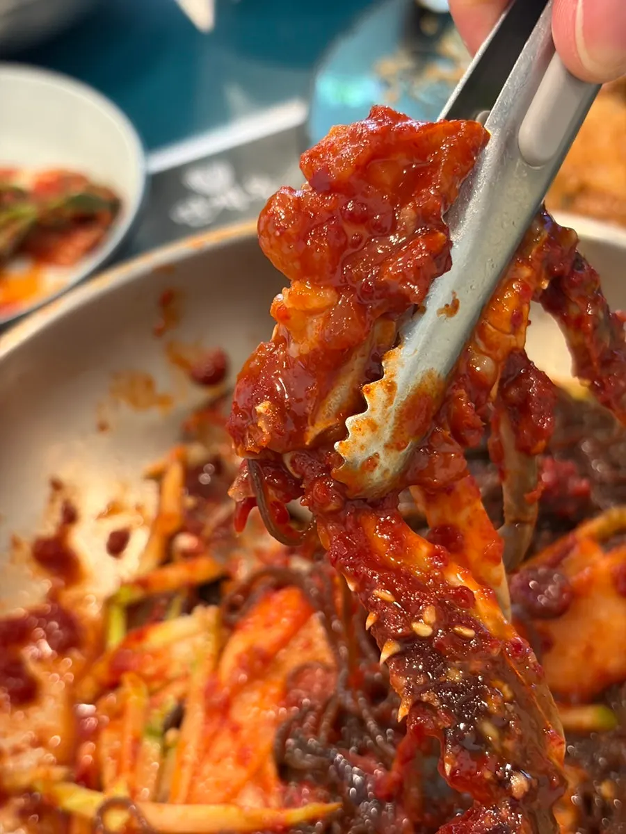 Spicy crab naengmyeon changed to spicy mix