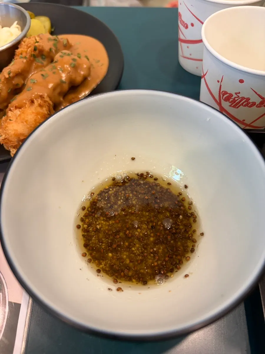 Perilla sauce served with the half-chicken kalguksu