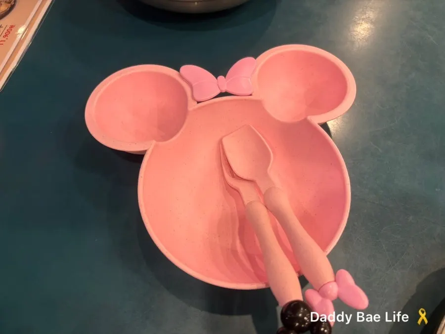 Kids' tableware provided for children