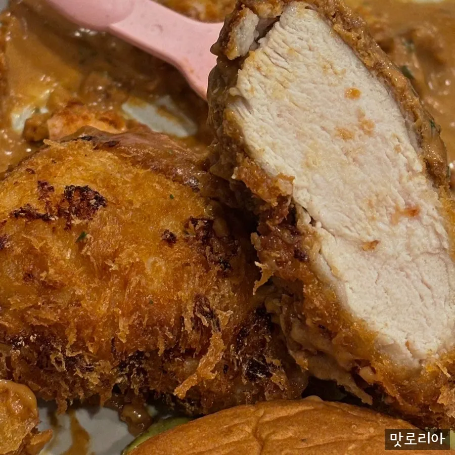 Thick-cut chicken breast katsu