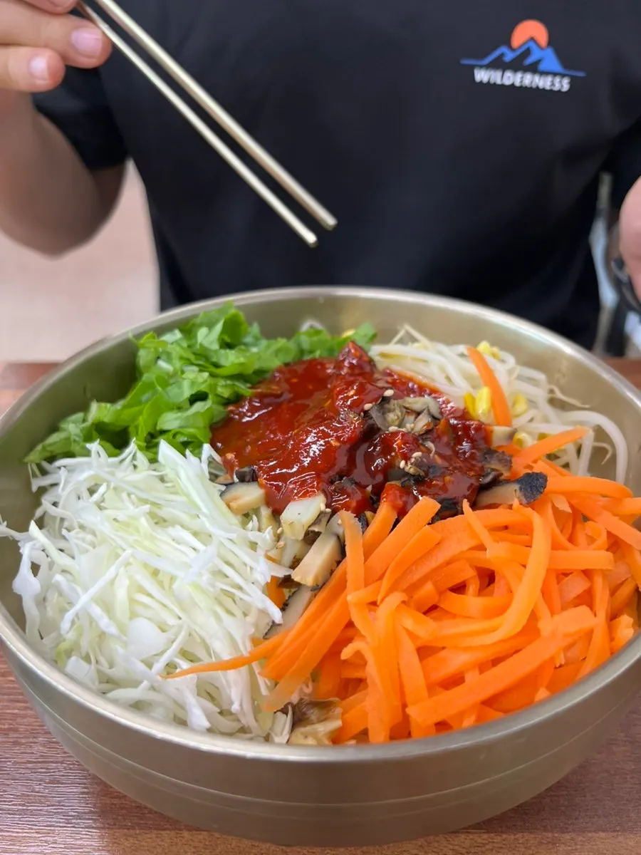 따로 나온 비빔국수 양념장