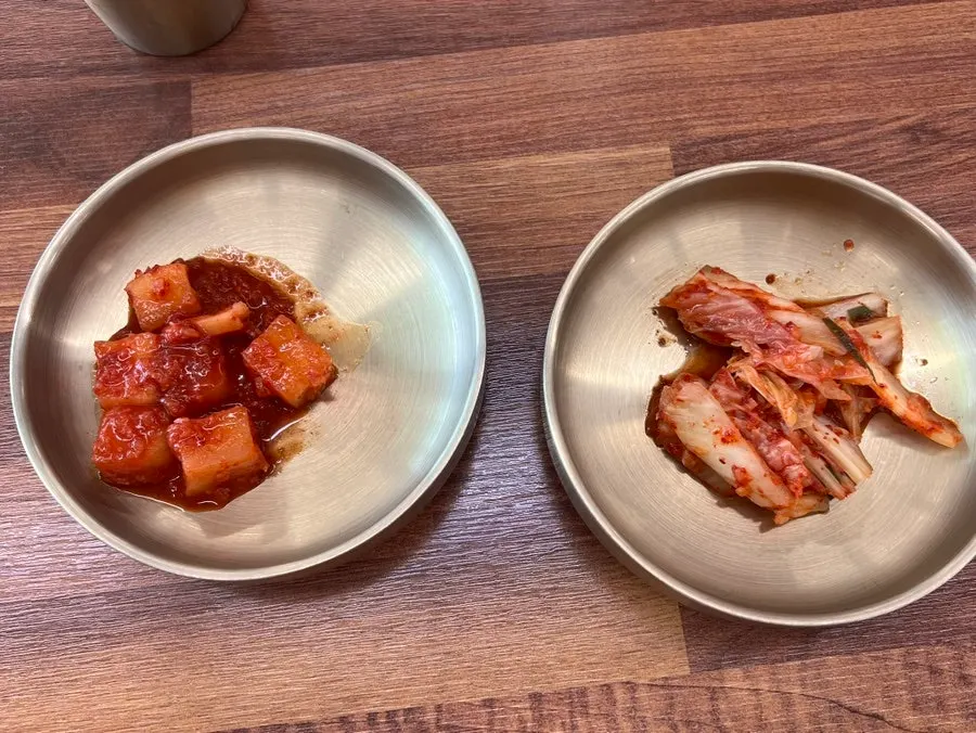 주문 전 세팅된 면주막 테이블