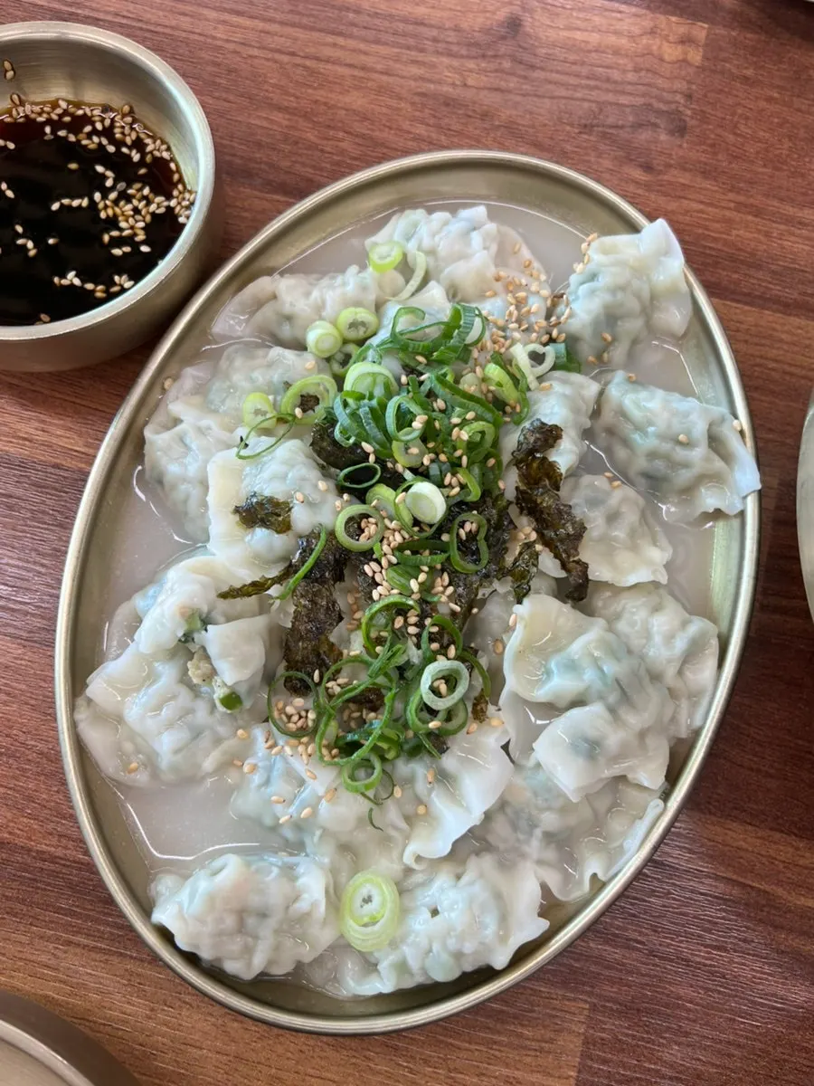 사이드로 주문한 면주막 물만두