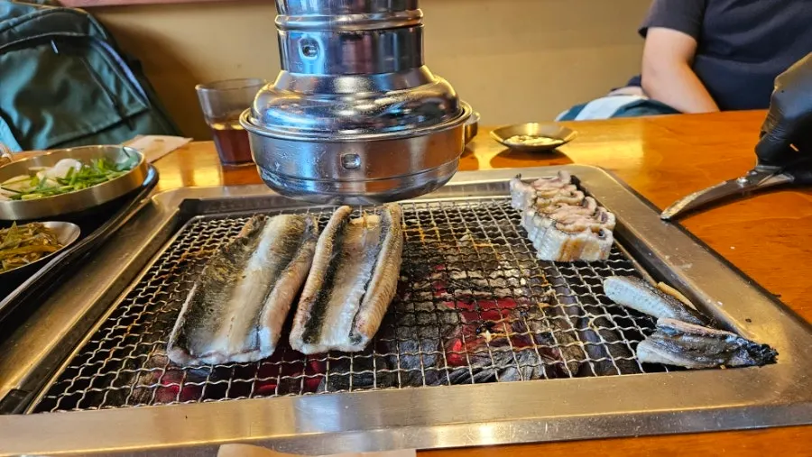 Eel turning golden as it cooks