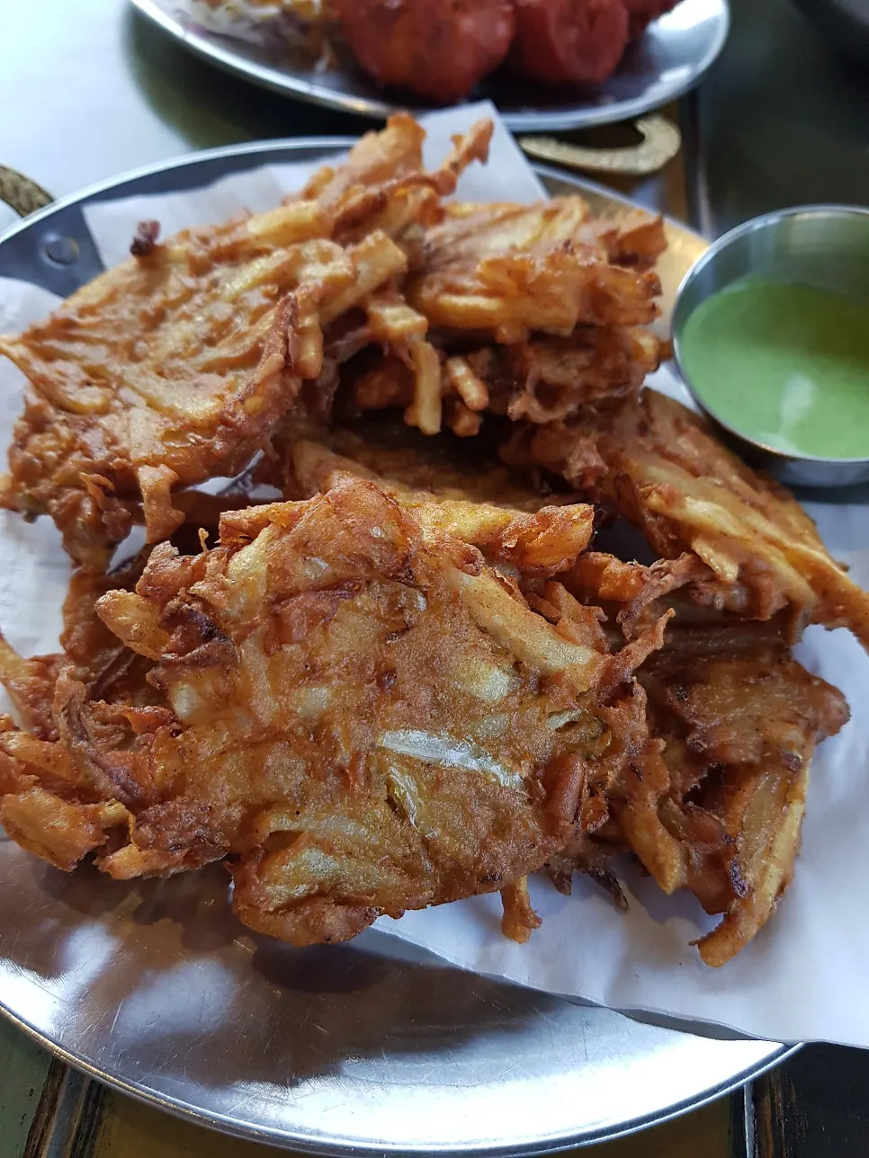 Crispy fried Indian-style vegetable fritters