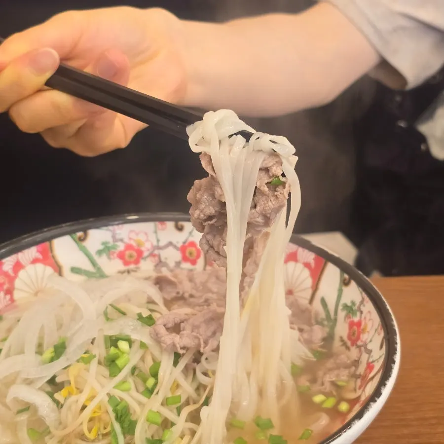 Shabu pho simmered with vegetables and meat