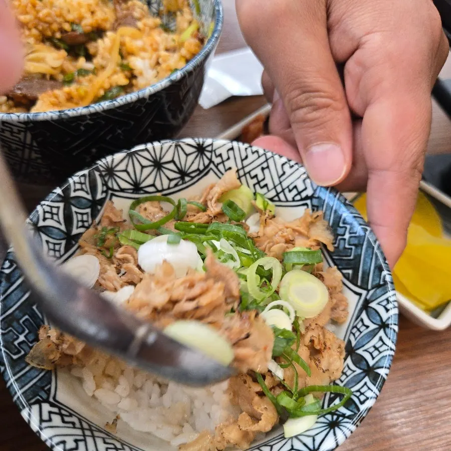 불맛미니부타동 한 그릇