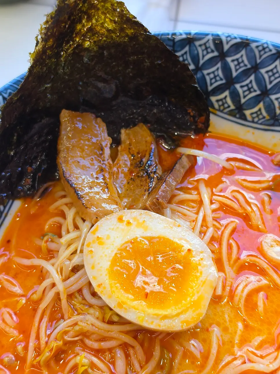 마라돈코츠라멘 국물과 고기