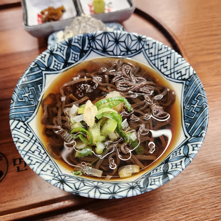 Cool broth of the mini cold soba