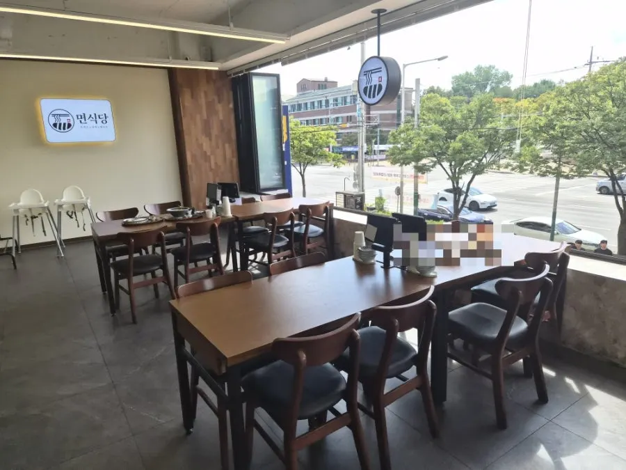 면식당 계명대점 입구 쪽 모습