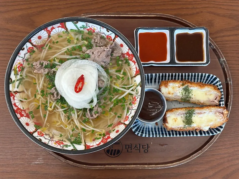 Spicy mini pork bowl side dish