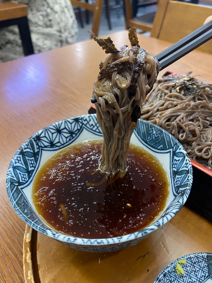 돈가스와 함께 차려진 판소바 상차림