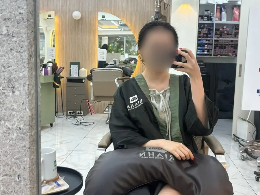 샴푸 후 어두워진 모발