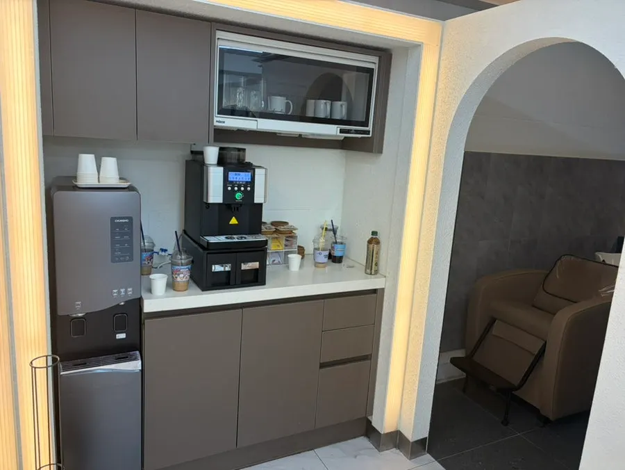 Drink corner for preparing coffee and tea