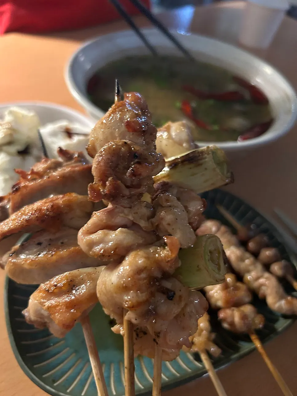 비장탄에 구운 야키토리 7종 모둠
