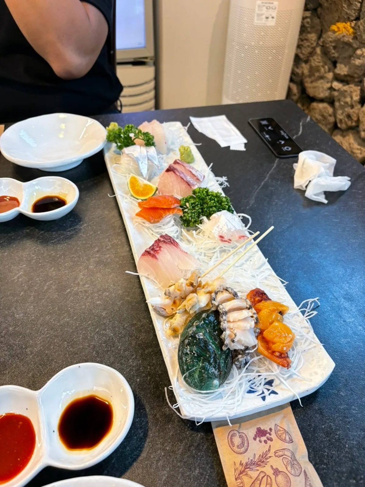 Table fully set with the Naegohyang Jeju Hallasan set menu