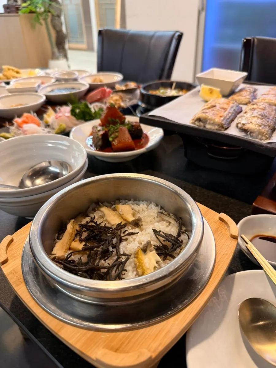 Table at Naegohyang Jeju after finishing the meal