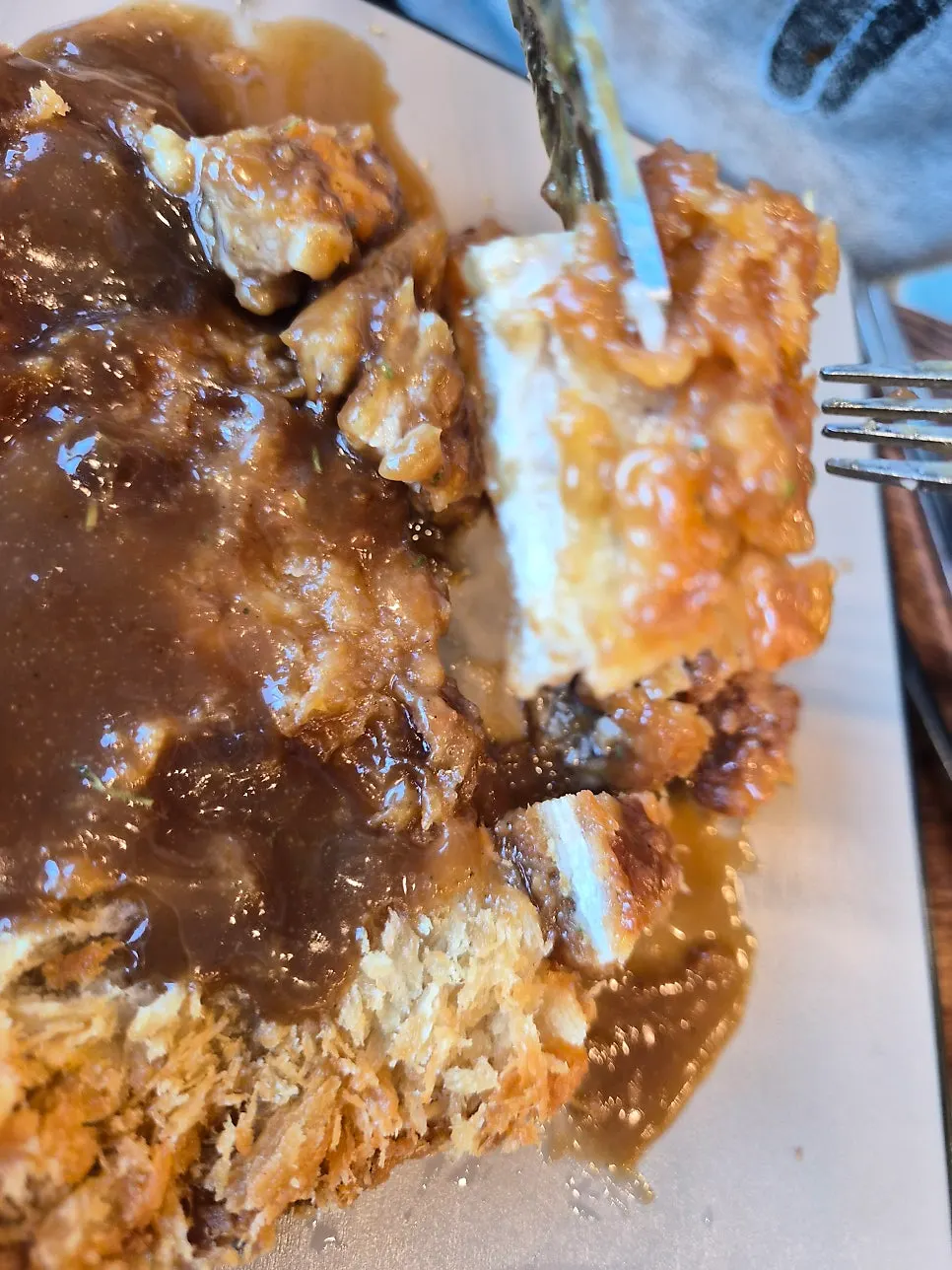 Thick pork cutlet and fried shrimp